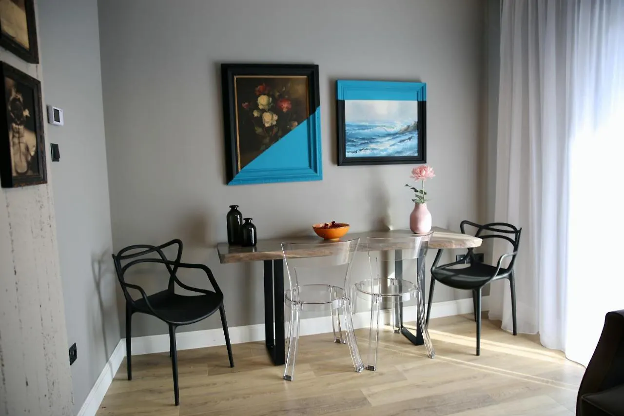 Urban Living 3 Apartment Thessaloniki Greece